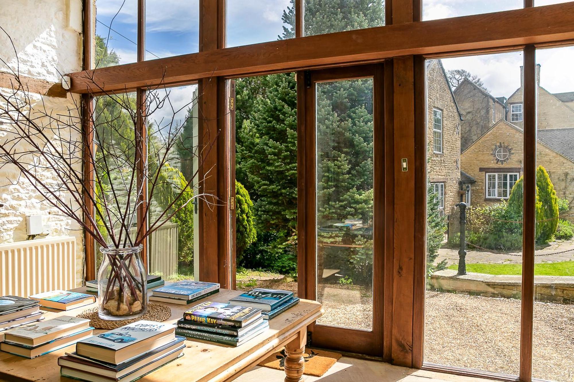 Cotswolds Barn Near Soho Farmhouse & Daylesford Чипинг Нортън Екстериор снимка